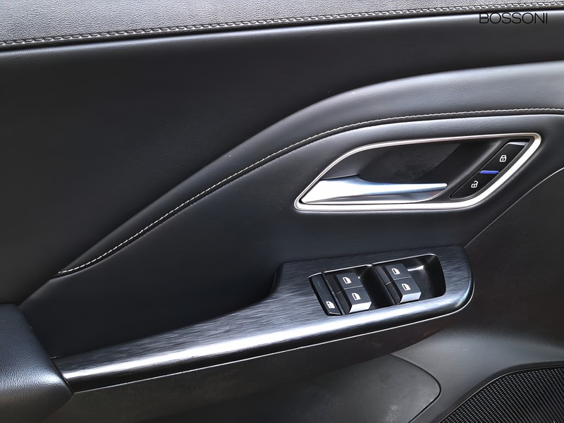 19 - Mg ZS 1.5 hybrid+ luxury auto