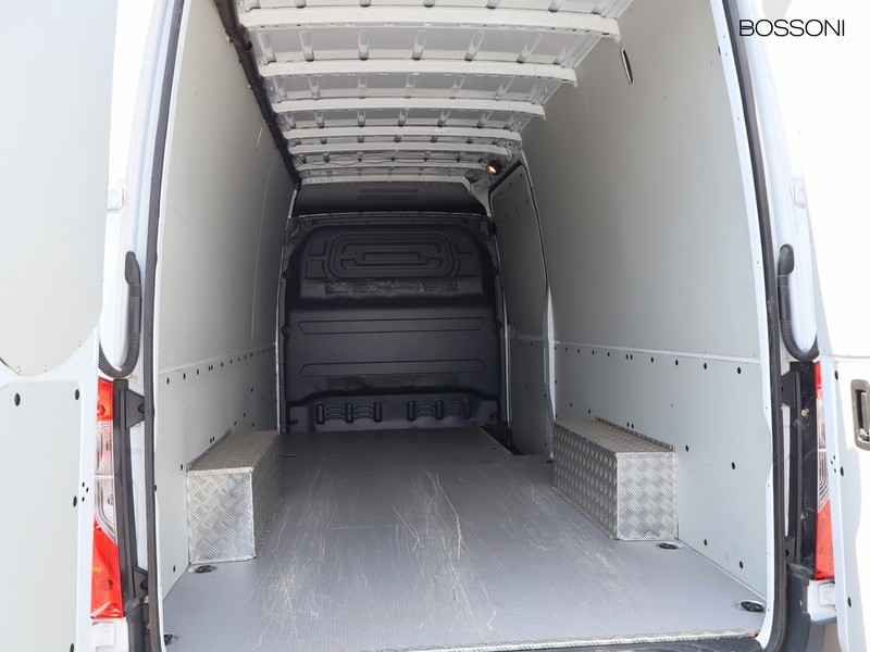 13 - Mercedes Vans Sprinter 317 2.0 cdi f 43/35 rwd h2