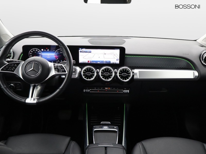 13 - Mercedes GLB 200 d progressive advanced plus 4matic 8g-dct