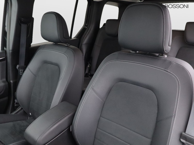 7 - Mercedes Vans Classe T eqt 200