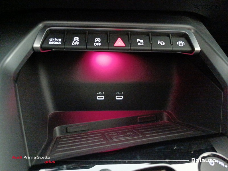 13 - Audi A3 sportback 2.0 tdi 150cv s line edition s tronic
