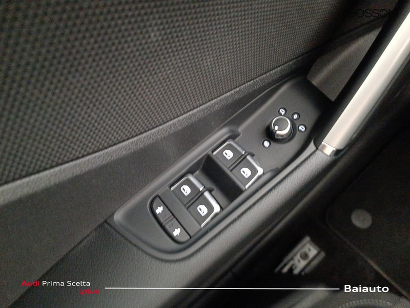 19 - Audi Q2 35 1.5 tfsi s line edition s tronic