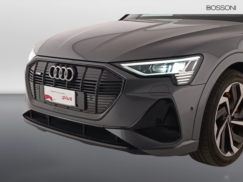 13 - Audi e-tron sportback 55 s line fast edition quattro cvt