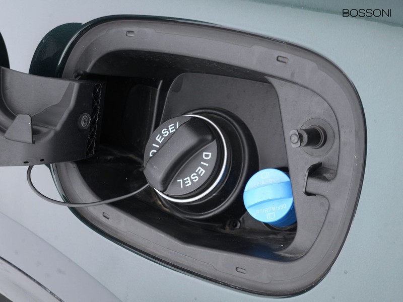 37 - Alfa Romeo Stelvio 2.2 turbo 210cv ti q4 at8