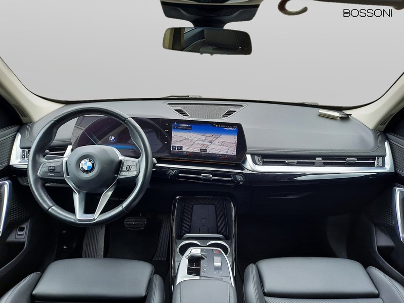 7 - BMW X1 18i sdrive x-line edition balance dct