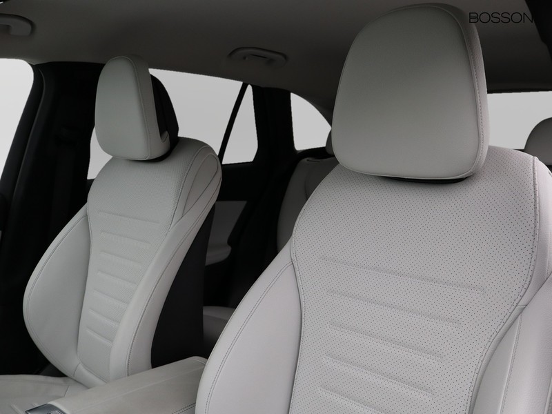 7 - Mercedes GLC suv 220 d amg line premium 4matic 9g-tronic