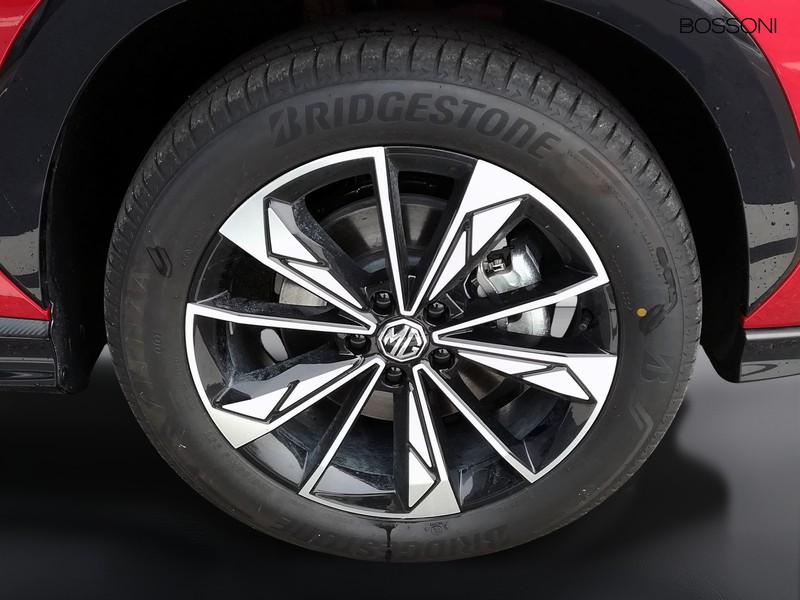 13 - Mg HS 1.5 comfort dct