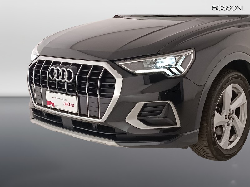 13 - Audi Q3 35 2.0 tdi business advanced s tronic