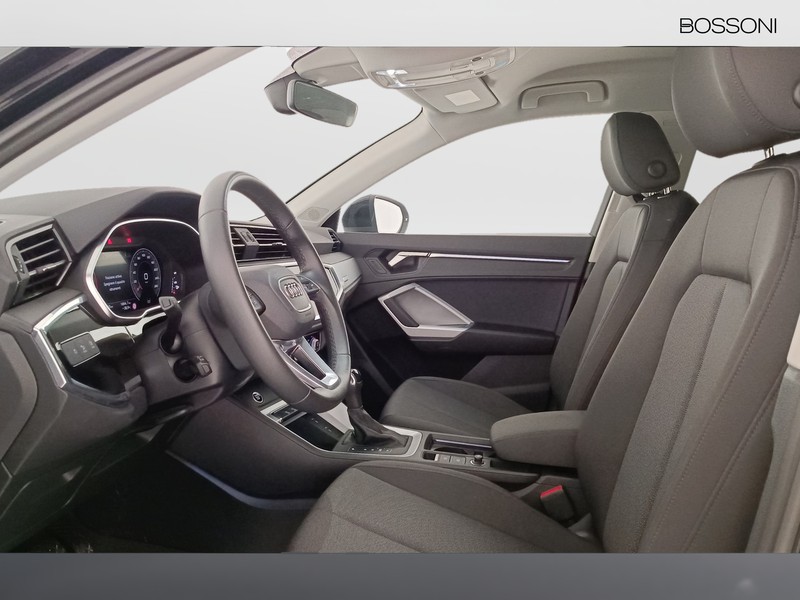 25 - Audi Q3 35 2.0 tdi business advanced s tronic