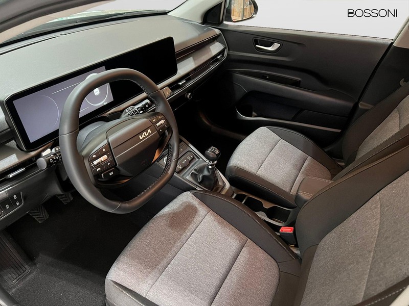 7 - Kia Stonic 1.0 t-gdi mhev style tech pack