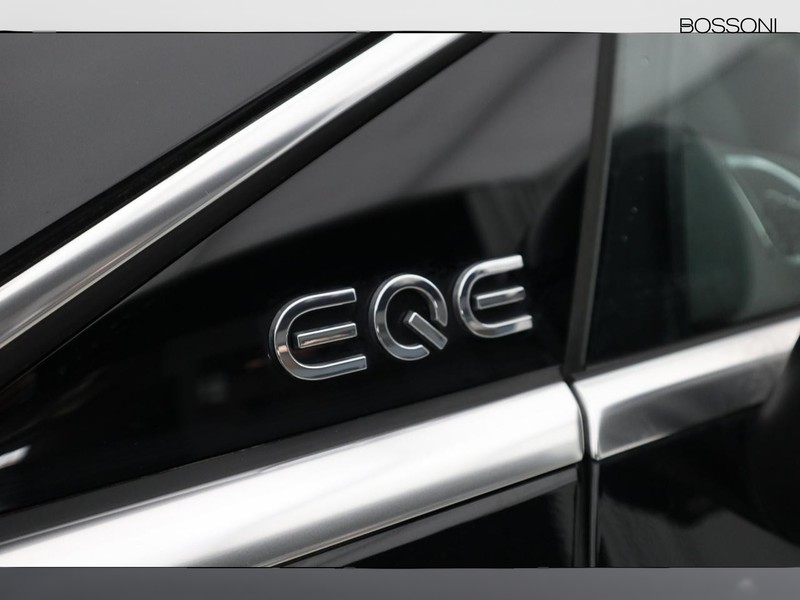19 - Mercedes EQE 350 premium plus 4matic