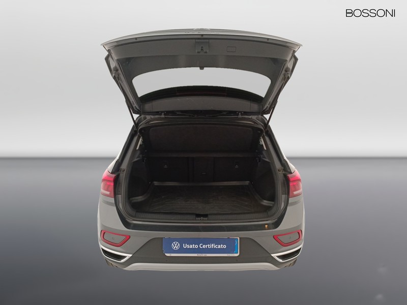 31 - Volkswagen T-Roc 2.0 tdi scr 115cv style