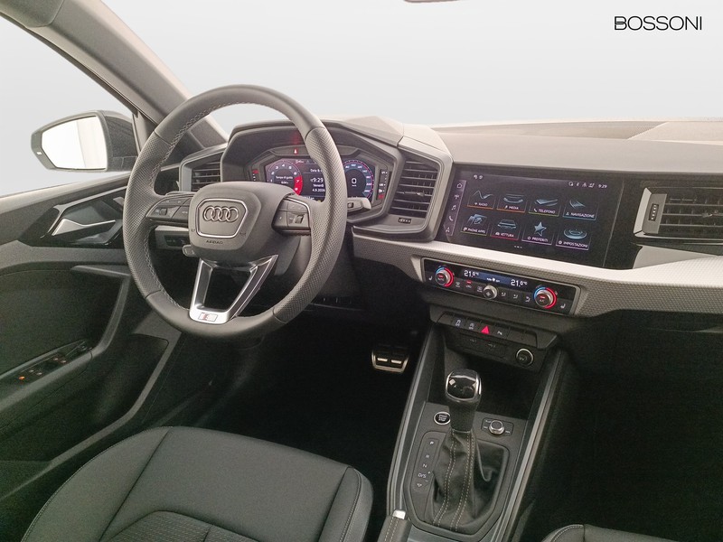 7 - Audi A1 sportback 30 1.0 tfsi 116cv business s tronic