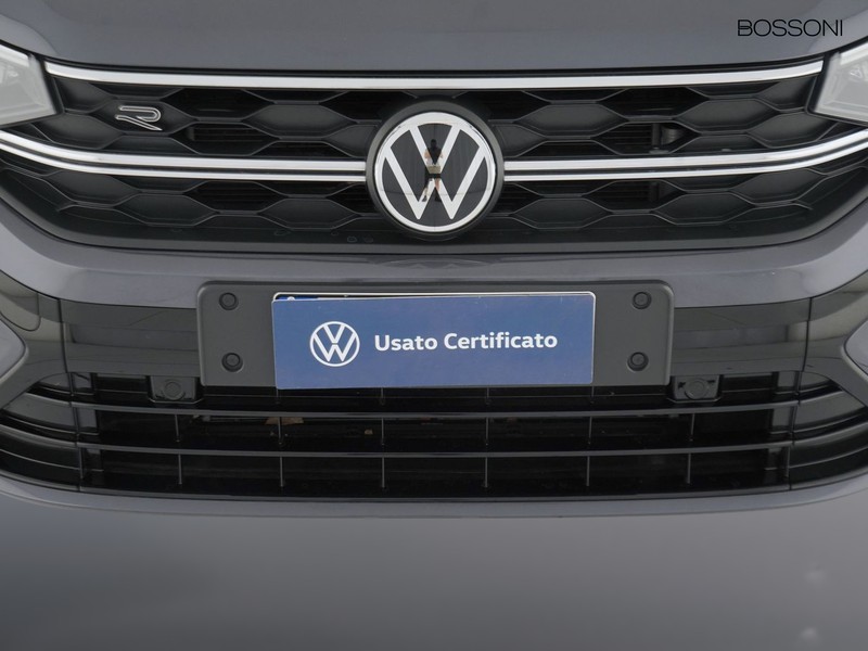 13 - Volkswagen Taigo 1.0 tsi 115cv r-line dsg