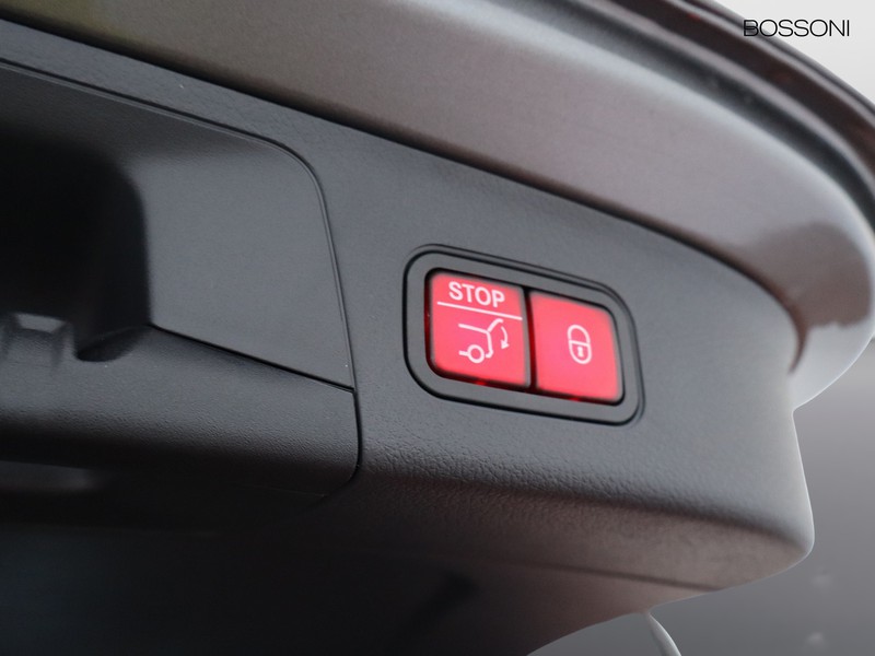 19 - Mercedes GLA 250 e plug-in-hybrid amg line extra 8g-dct