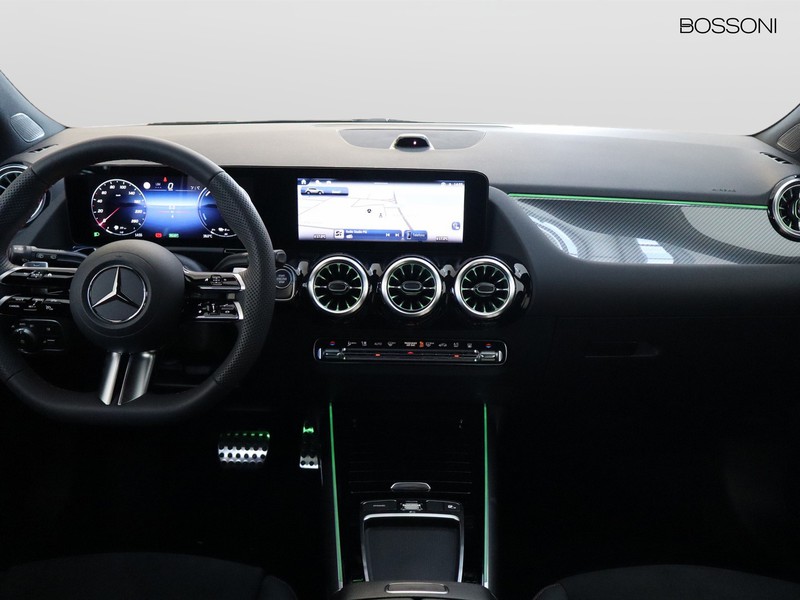 13 - Mercedes GLA 250 e plug-in-hybrid amg line extra 8g-dct