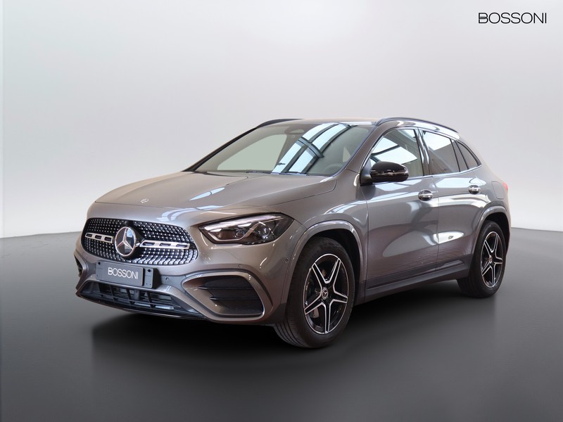 1 - Mercedes GLA 200 d amg line extra 8g-dct