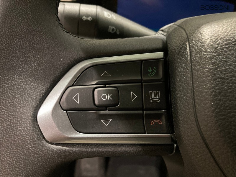 13 - Jeep Compass 1.3 turbo t4 phev limited 4xe at6