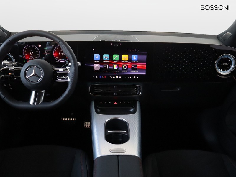 13 - Mercedes GLB 200 advanced plus 8g-edct