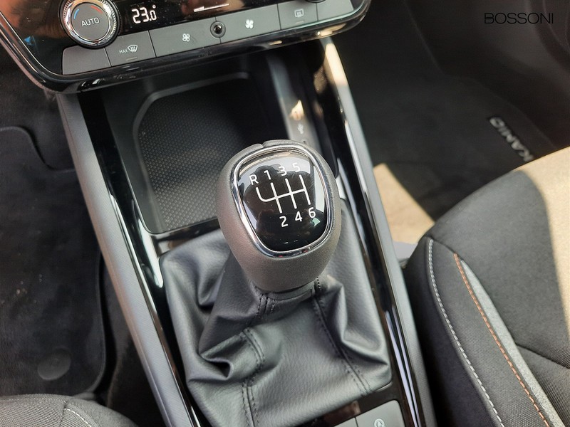 13 - Skoda Kamiq 1.0 tsi 115cv style