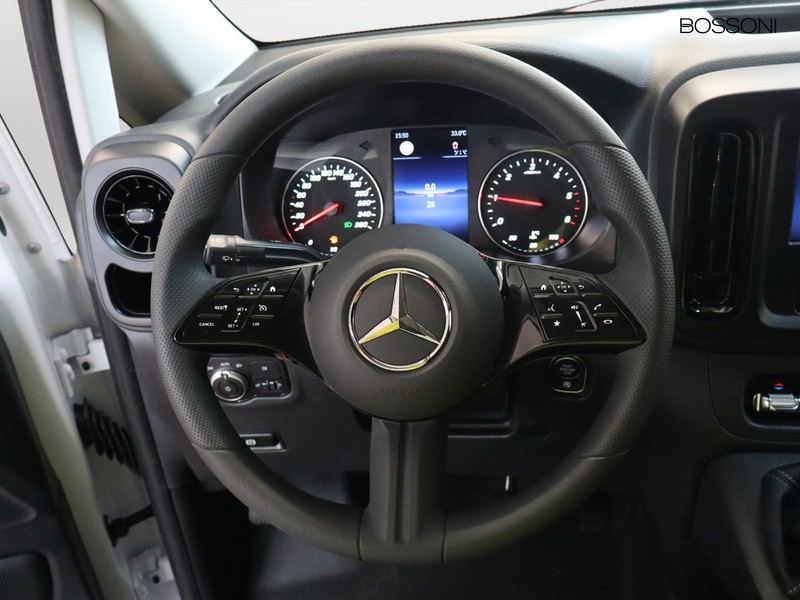 13 - Mercedes Vans Vito furgone 114 cdi long pro