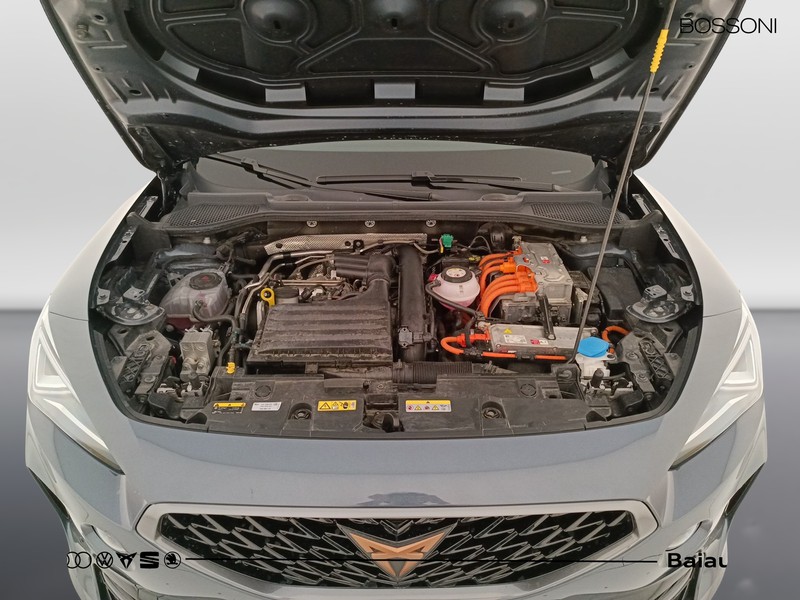 31 - CUPRA Formentor 1.4 e-hybrid 204cv dsg