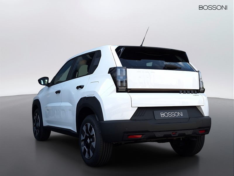7 - Fiat Grande Panda 1.2 hybrid 110cv icon