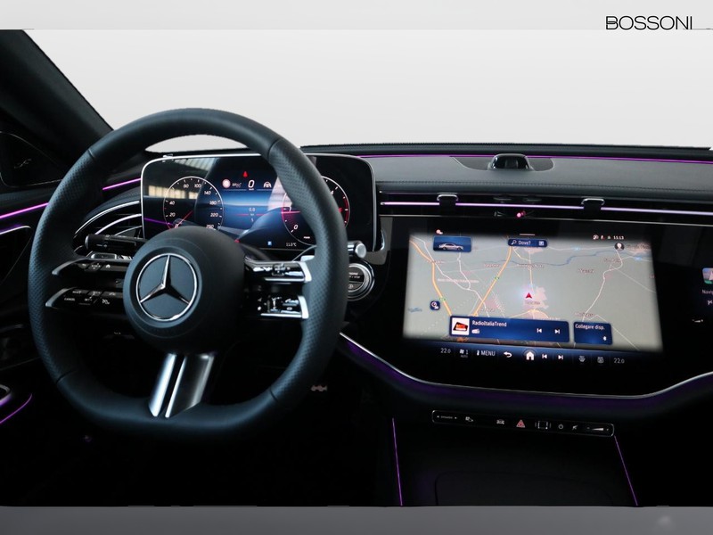 13 - Mercedes Classe E berlina 220 d amg line premium 4matic 9g-tronic