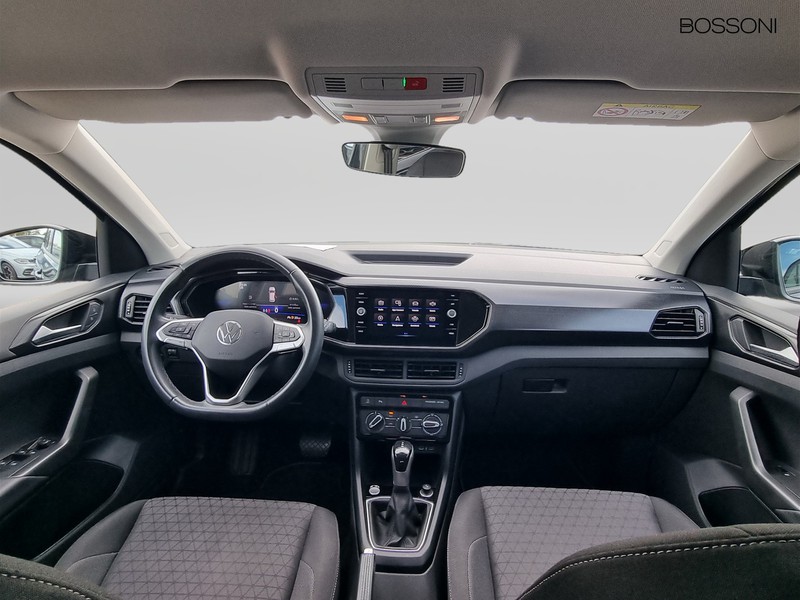 13 - Volkswagen T-Cross 1.0 tsi 110cv style dsg