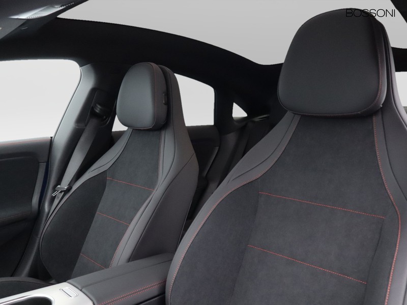 7 - Mercedes CLA 200 premium auto