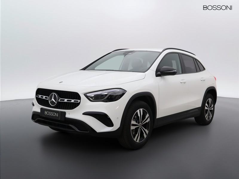 1 - Mercedes GLA 250 e plug-in hybrid progressive extra 8g-dct