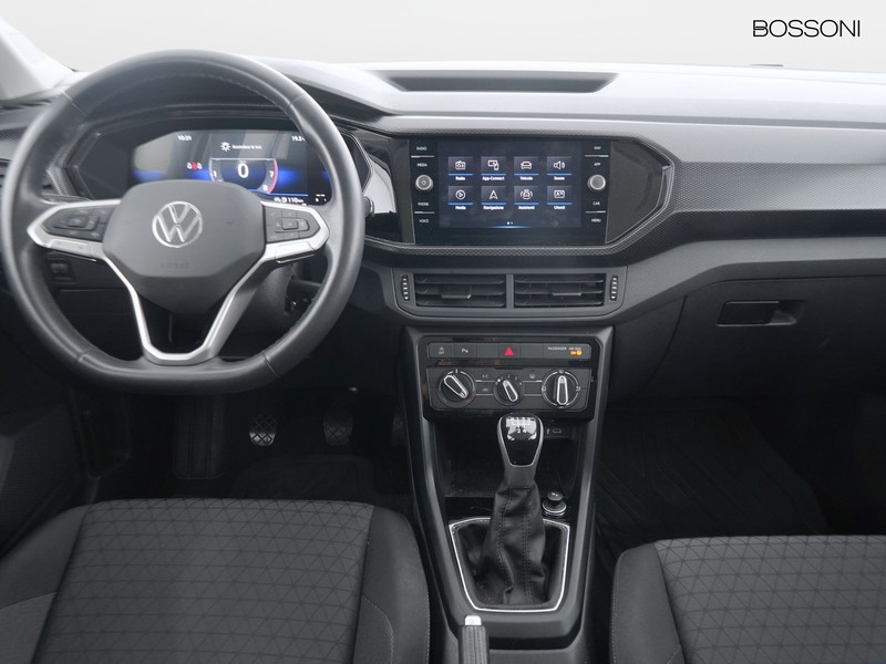7 - Volkswagen T-Cross 1.0 tsi 95cv style