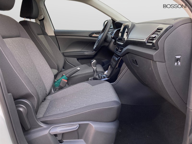 7 - Volkswagen T-Cross 1.0 tsi 95cv edition plus