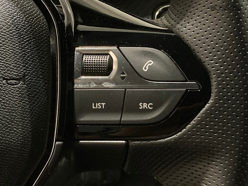 13 - Peugeot 208 5 porte 1.2 puretech gt s&s