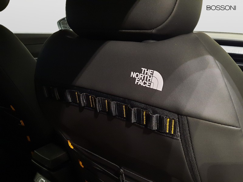 19 - Jeep Avenger 1.2 turbo e-hybrid mhev 145cv the north face 4xe