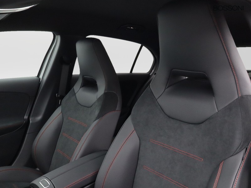 7 - Mercedes Classe A 180 d amg line extra speedshift dct amg 8g