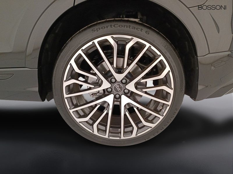 31 - Audi Q8 3.0 v6 tdi mhev 286cv s line edition quattro tiptronic