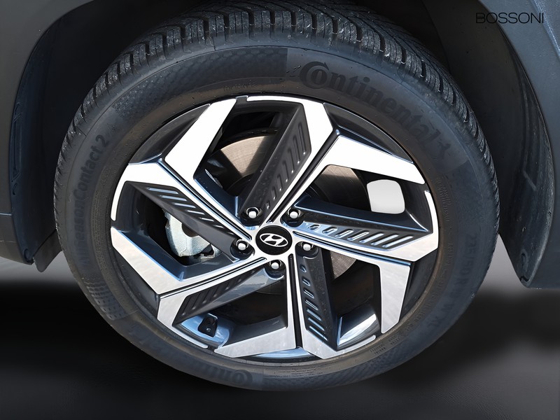 13 - Hyundai Tucson 1.6 hev exellence 2wd at