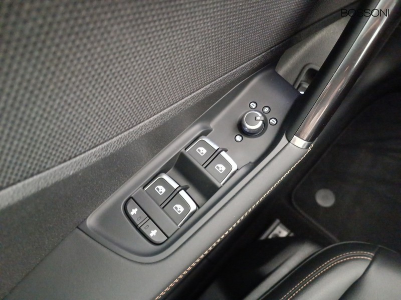 19 - Audi Q2 30 1.0 tfsi 116cv business advanced