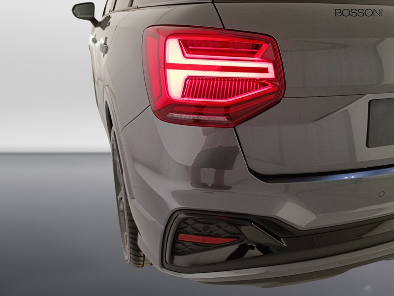 25 - Audi Q2 30 2.0 tdi s line edition