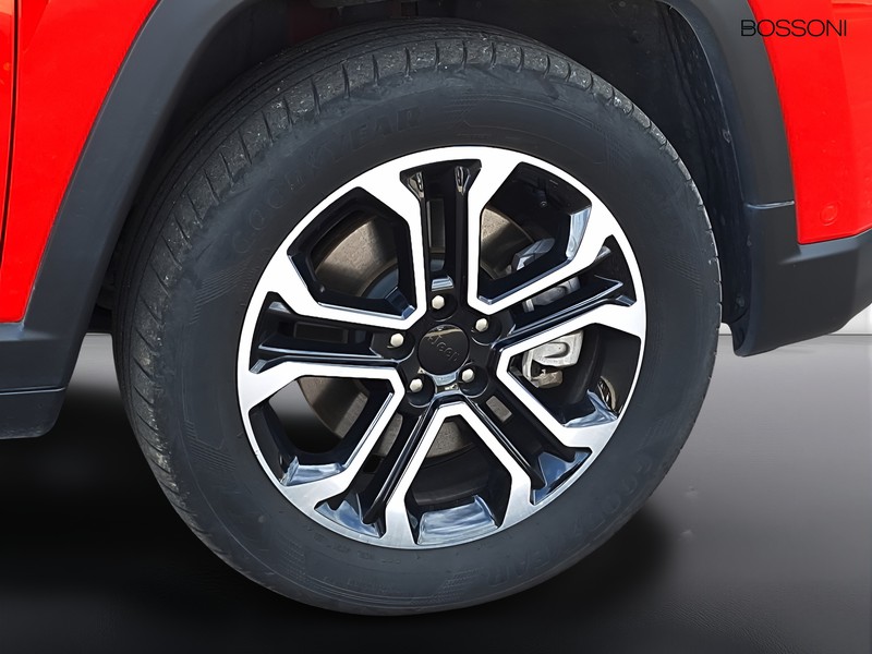 13 - Jeep Compass 1.3 turbo t4 phev limited 4xe at6