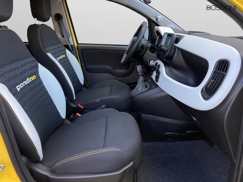 7 - Fiat Pandina cross 1.0 firefly hybrid 65cv cross s&s