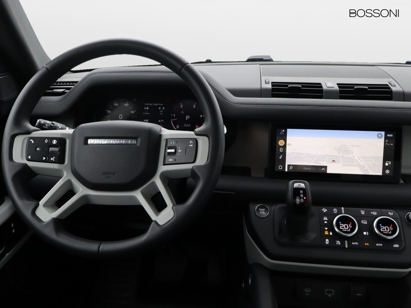 13 - Land Rover Defender 3.0 i6 mhev se awd auto