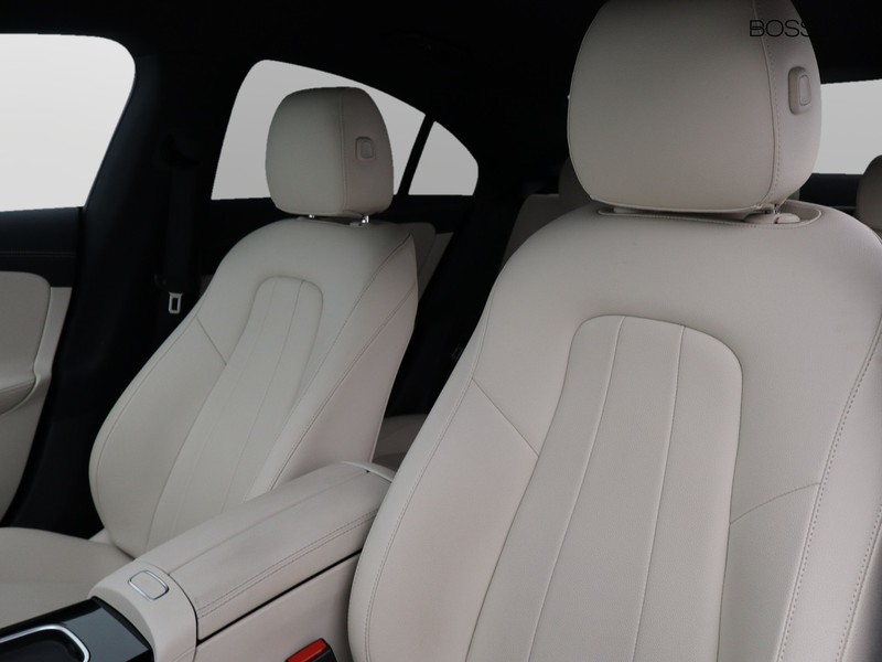 7 - Mercedes CLA coupe 180 d progressive advanced plus 8g-dct