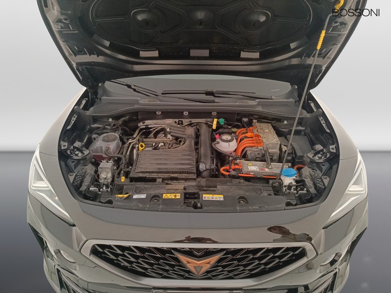 31 - CUPRA Formentor 1.4 e-hybrid 204cv impulse dsg