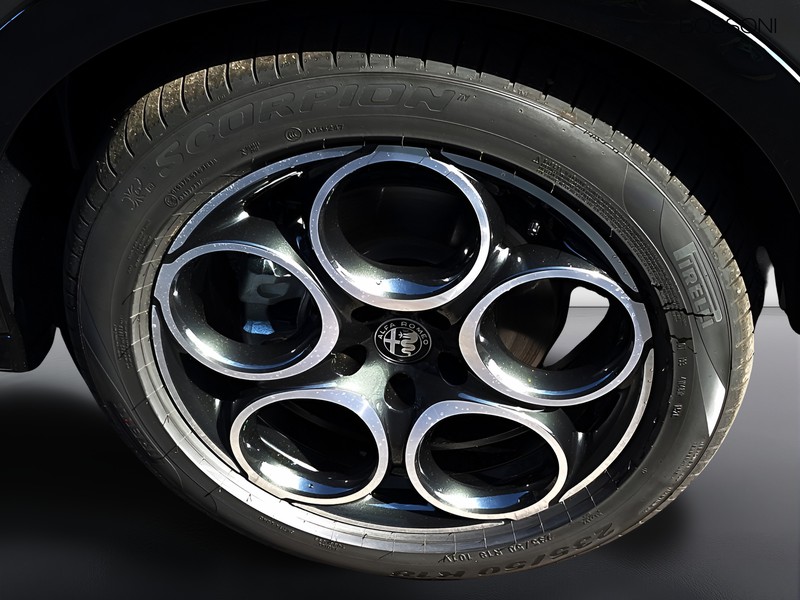 13 - Alfa Romeo Tonale 1.6 130cv sprint tct6