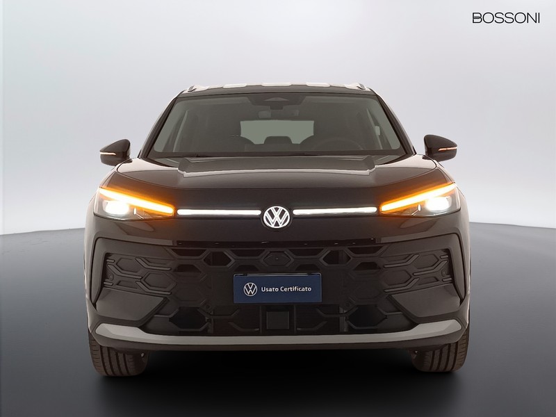 31 - Volkswagen T-Roc 1.5 etsi act 150cv style dsg