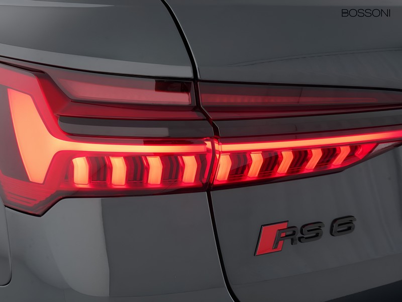 7 - Audi RS6 avant 4.0 v8 mhev performance quattro tiptronic