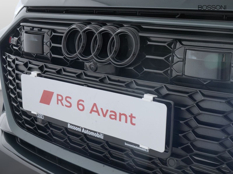49 - Audi RS6 avant 4.0 v8 mhev performance quattro tiptronic