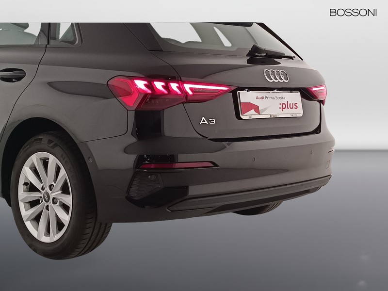 13 - Audi A3 sportback 30 1.0 tfsi business